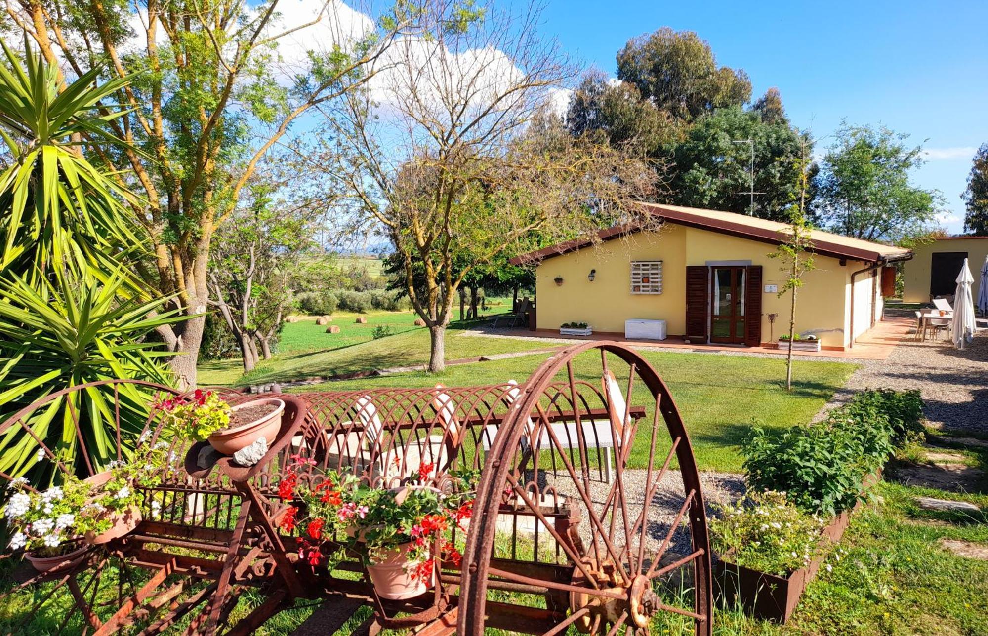 Agriturismo La Sorgente فونتيبلاندا المظهر الخارجي الصورة