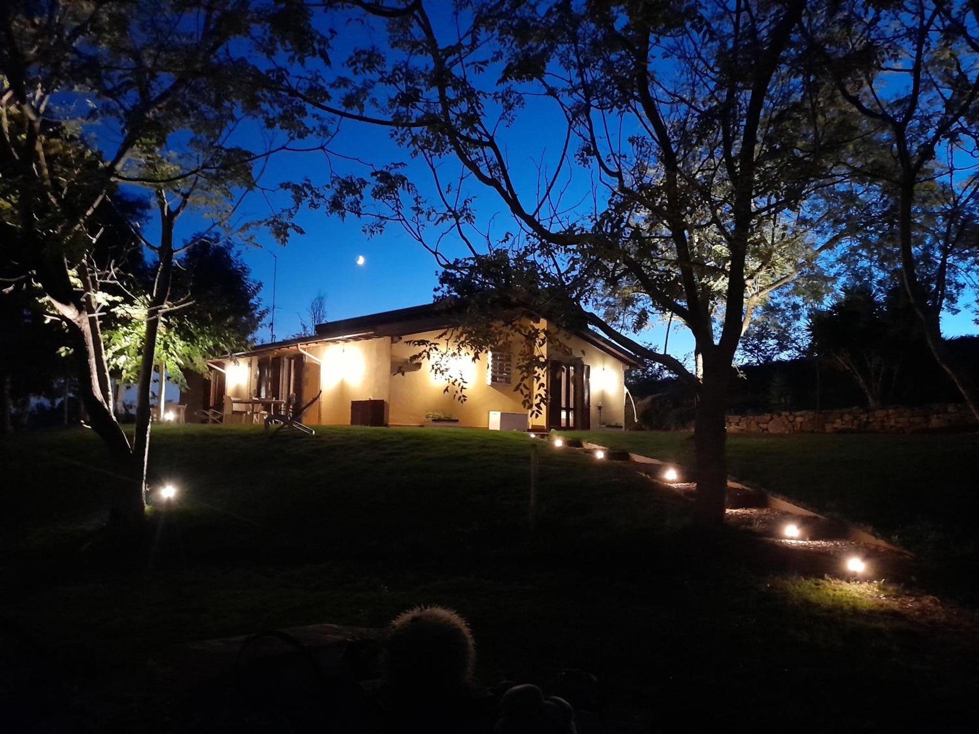 Agriturismo La Sorgente فونتيبلاندا المظهر الخارجي الصورة