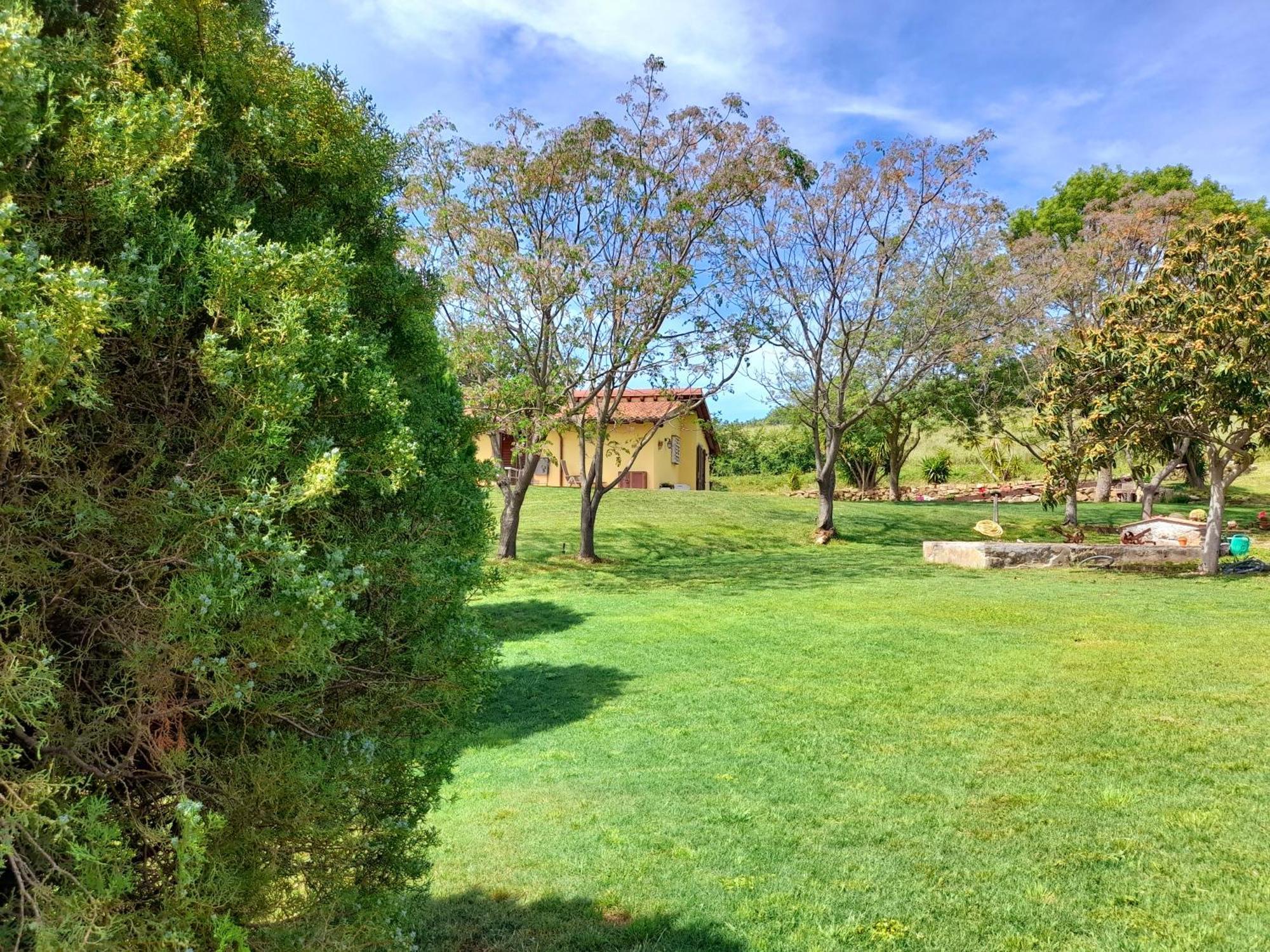 Agriturismo La Sorgente فونتيبلاندا المظهر الخارجي الصورة